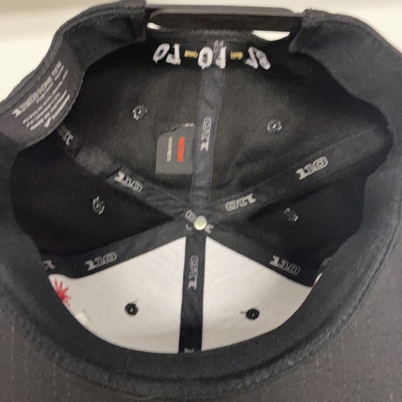 Year 1 SnapBack Hat - Picture 3 of 4